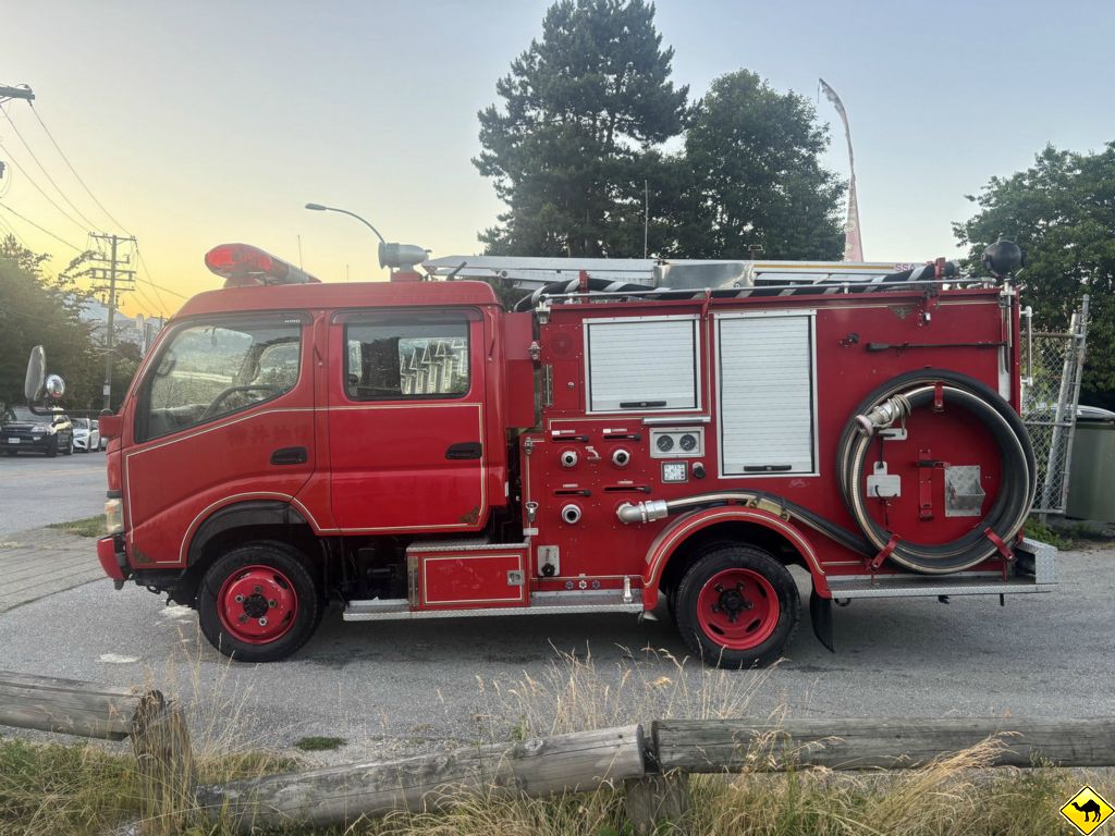 Toyota Hiace with
                                              pop top Toyota hiace
                                              camper van