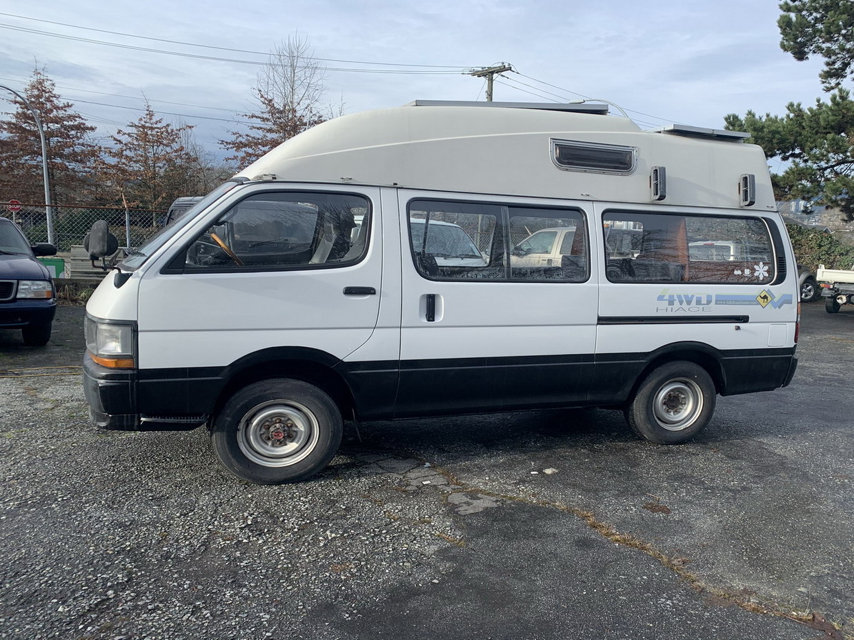 Toyota Hiace
                                                          with pop top Toyota
                                                          hiace camper
                                                          van