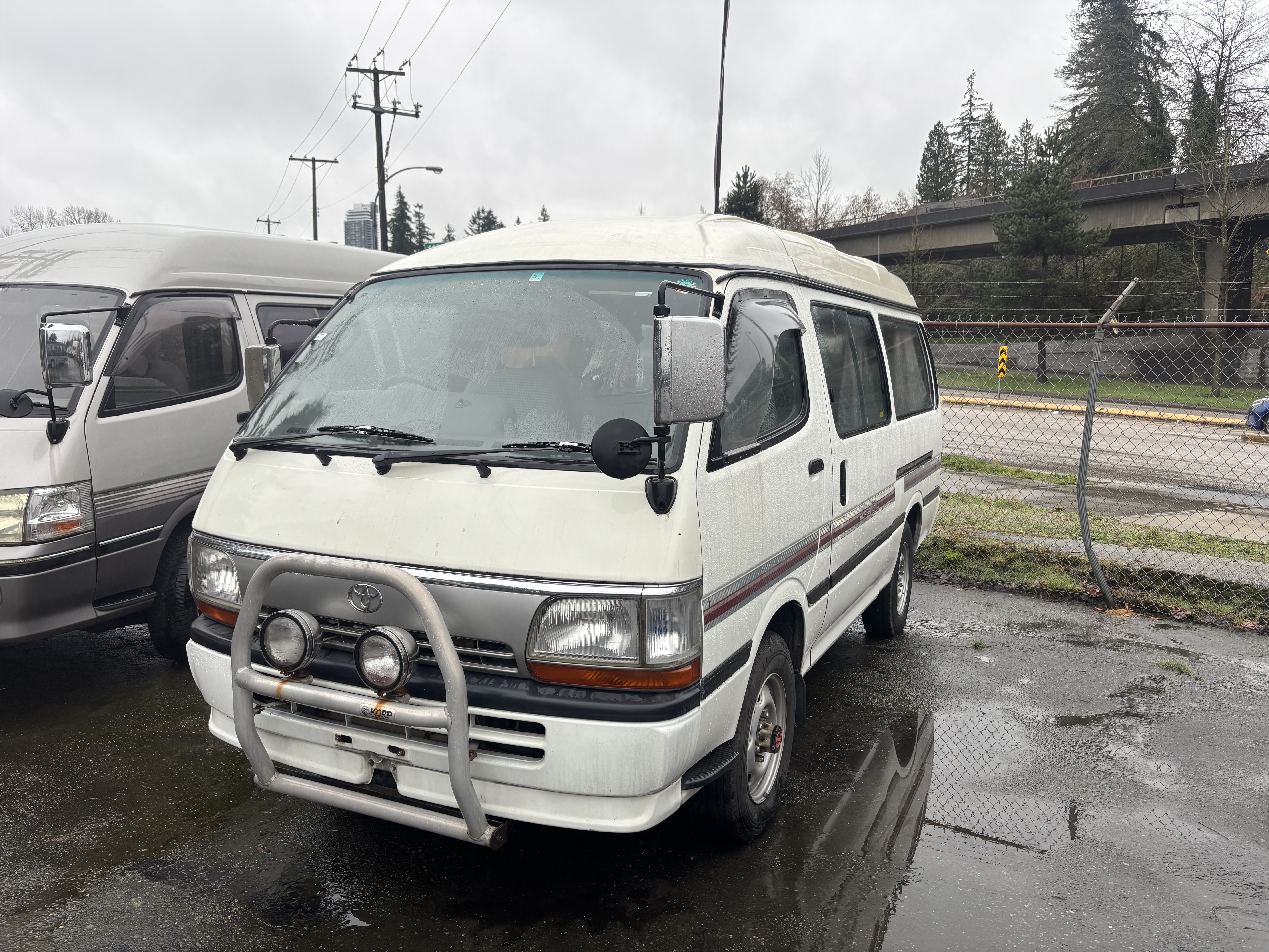 Toyota Hiace with pop top Toyota hiace camper van
